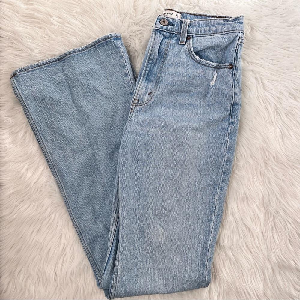 Abercrombie and Fitch The Vintage Flare Jeans - Picture 2 of 4